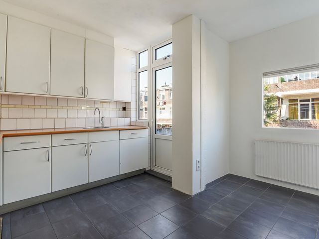 Annie Foorestraat 21, Den Haag