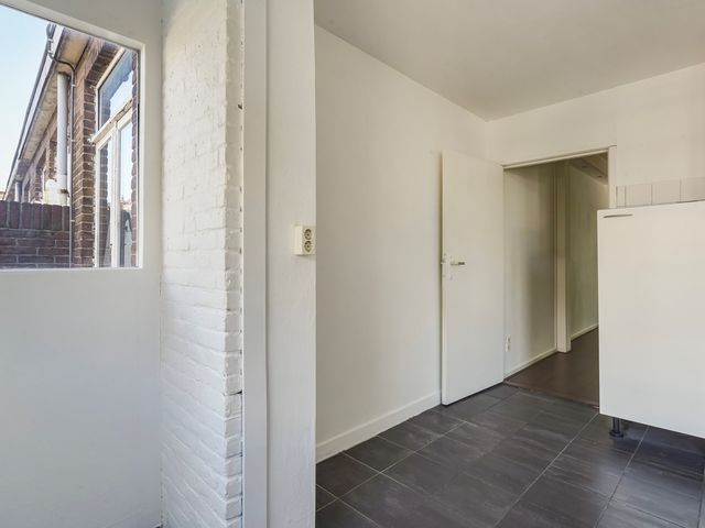 Annie Foorestraat 21, Den Haag
