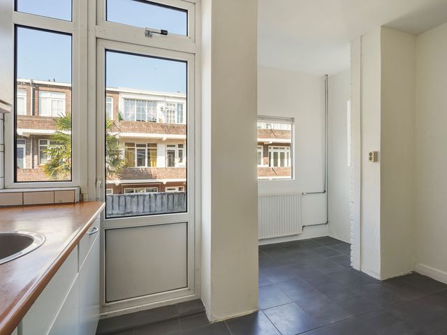 Annie Foorestraat 21, Den Haag