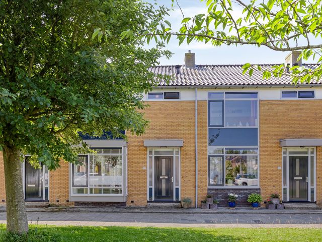 Pieter Straatlaan 68, Den Helder