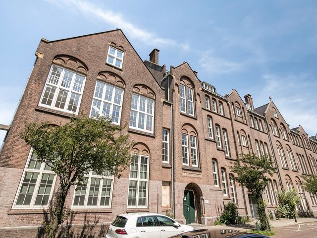 Stortenbekerstraat 233, Den Haag