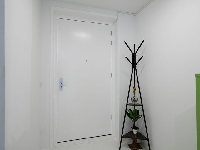 Stortenbekerstraat 235, Den Haag