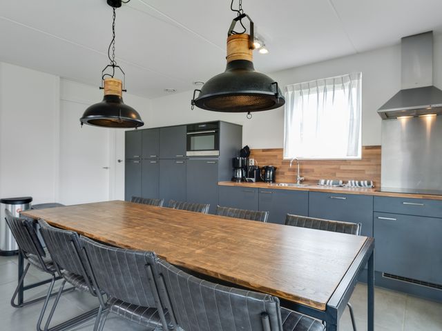 Zeedijk 24 348, Nieuwvliet