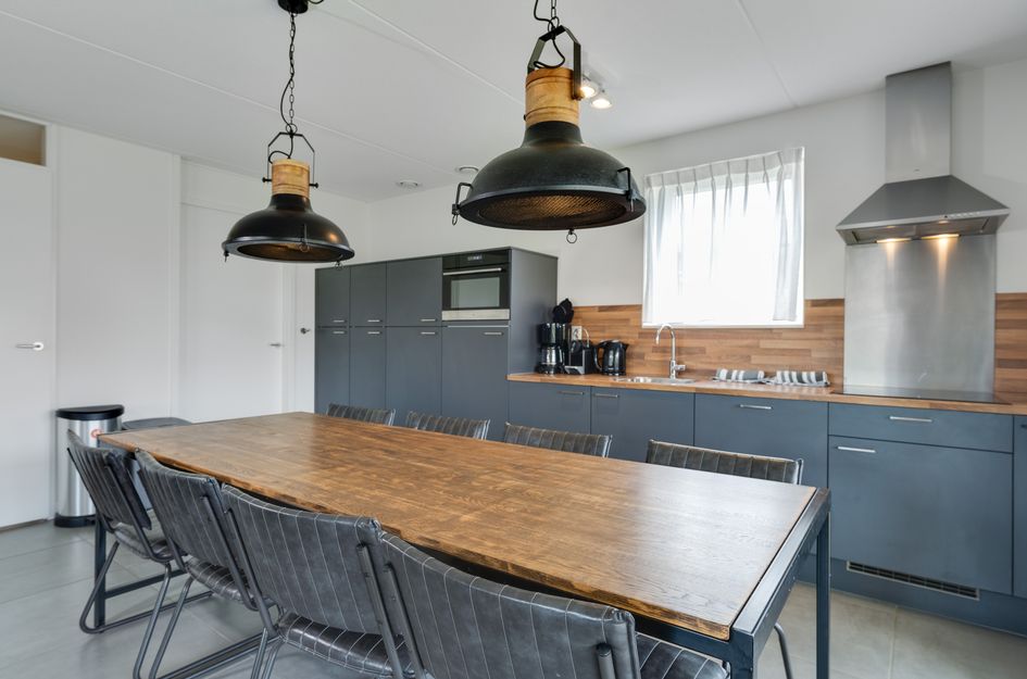 Zeedijk 24 348