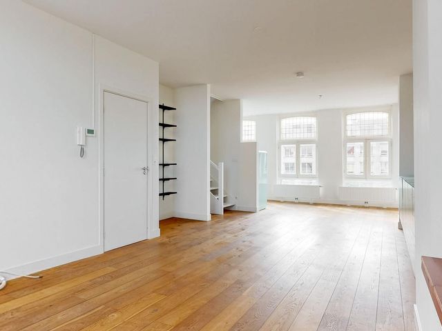 Veenkade 48B, 's-Gravenhage
