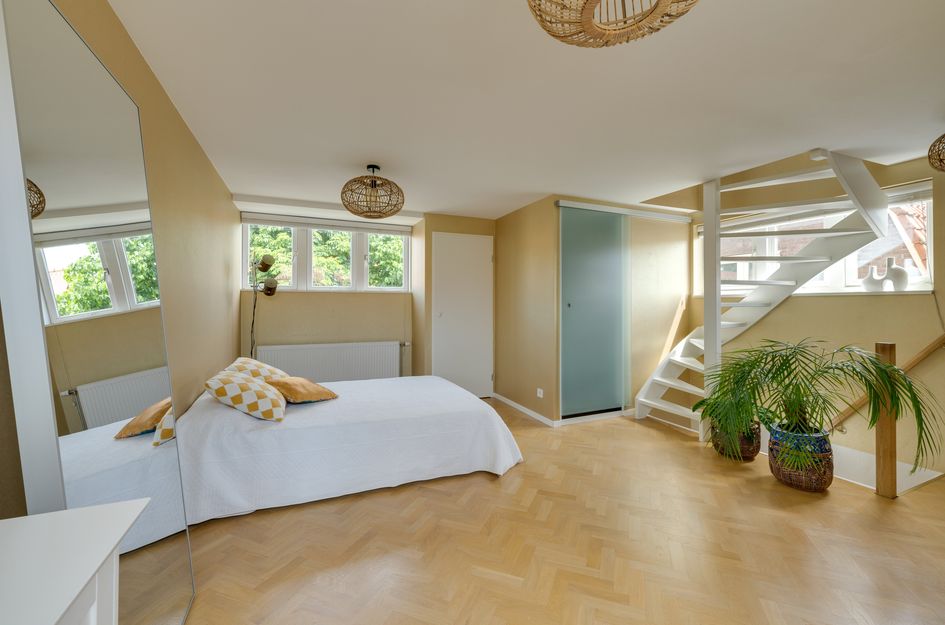 Uranusstraat 9