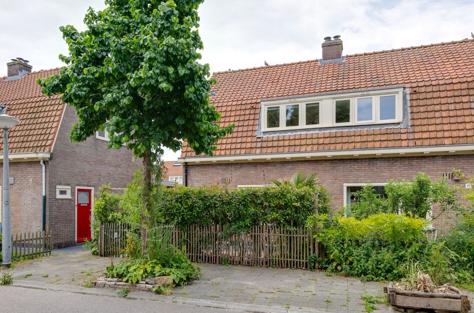 Uranusstraat 9