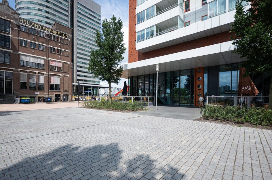 Landverhuizersplein 129