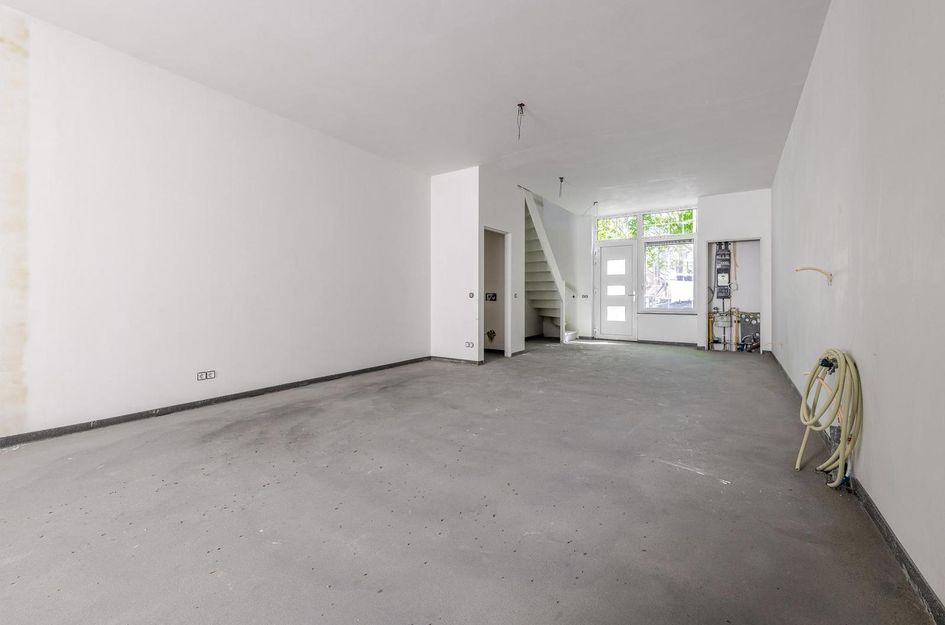 van Oosthuyselaan 79b