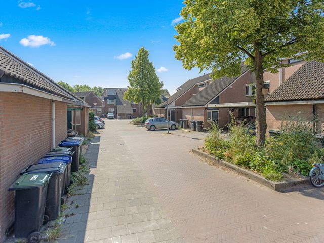 Cannenburg 83, Dordrecht