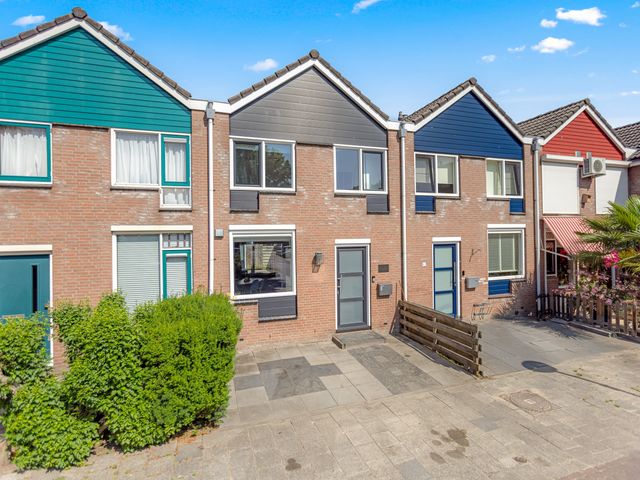 Cannenburg 83, Dordrecht