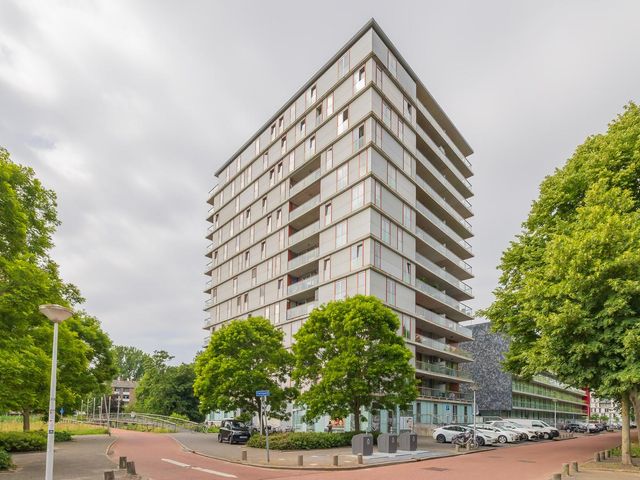 Osdorper Ban 599, Amsterdam
