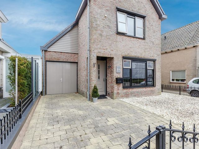 Bernhardstraat 29, Hoogkarspel