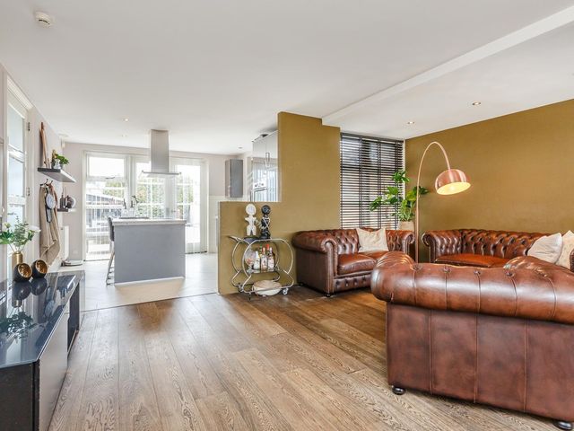 Bernhardstraat 29, Hoogkarspel