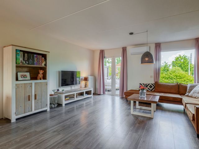 De Waard 233, Groningen