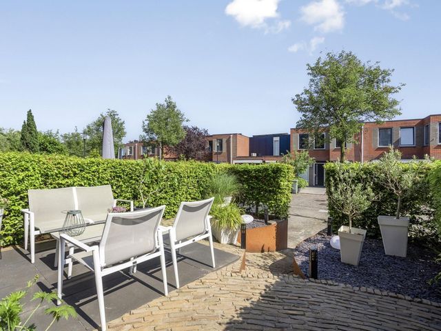 Lage Geeren 14, Hoogland