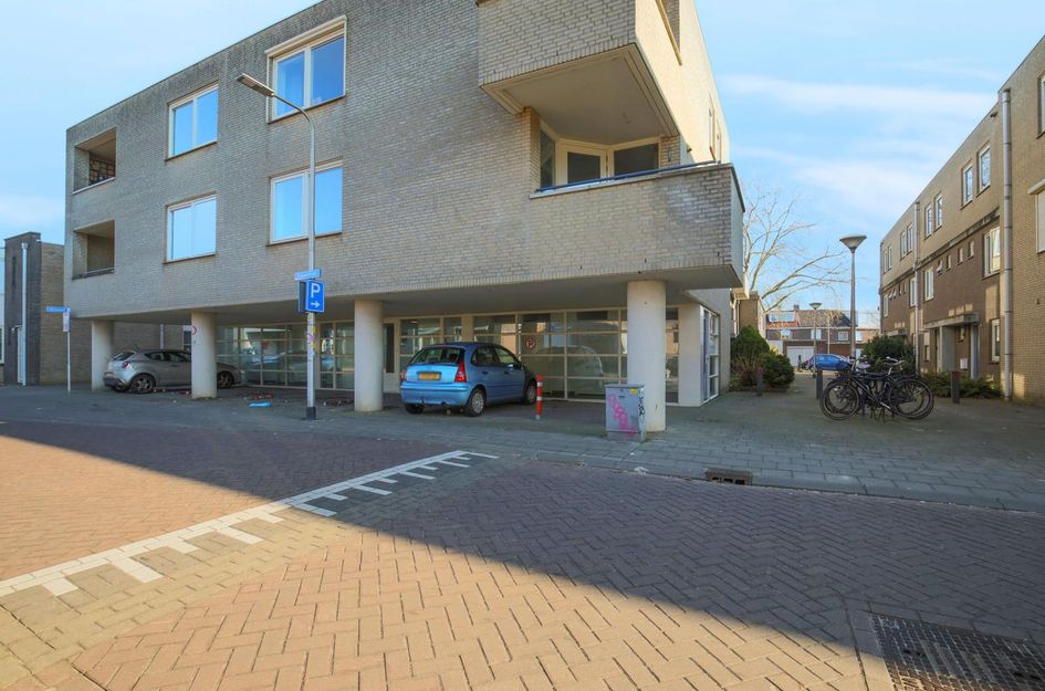 Diepenstraat 74b