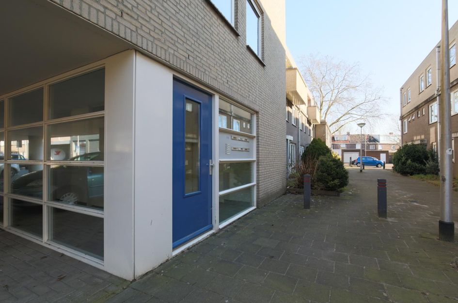 Diepenstraat 74b