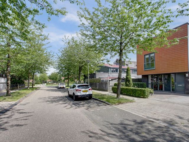 Straatgras 10, Zeewolde