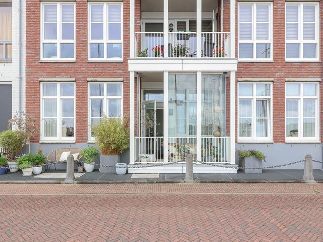 Zuiderzeeboulevard 34, Bunschoten-Spakenburg