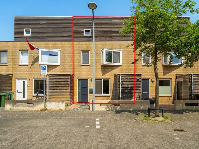 Glazenmakerhof 16, Den Haag