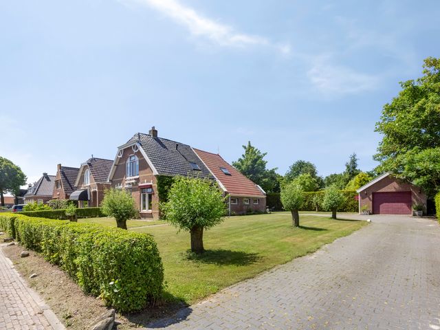 Stationsweg 12, Blije