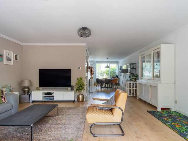 Koetshuislaan 68, Waalwijk