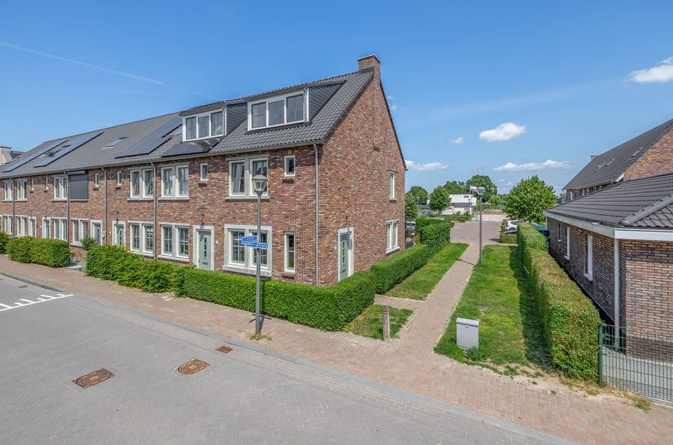 Mien Ruysstraat 18