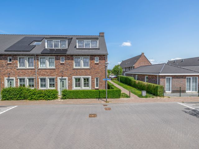 Mien Ruysstraat 18, Waddinxveen