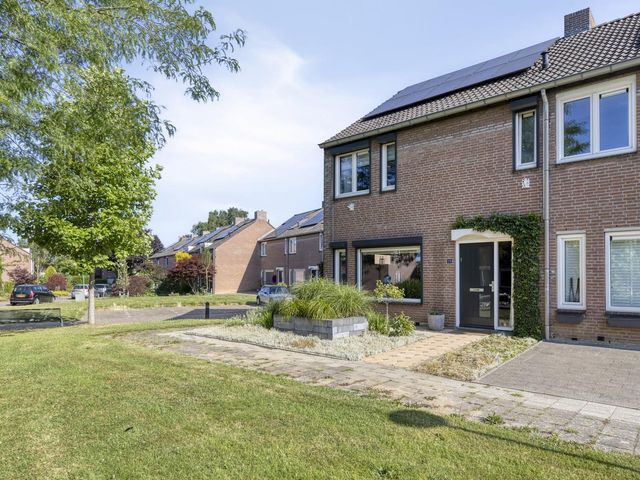 Burgemeester Lambertstr 25, Eijsden