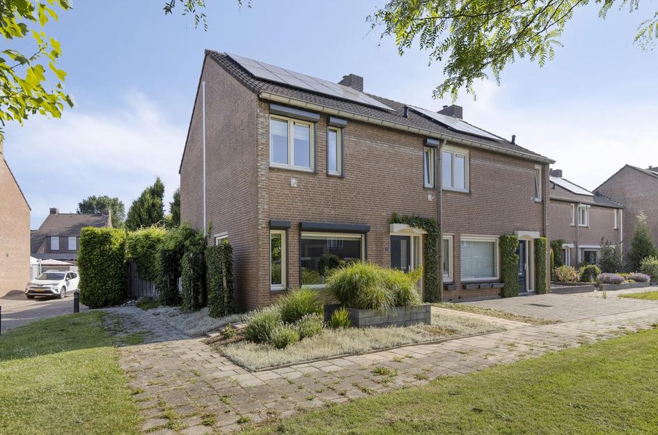 Burgemeester Lambertstr 25