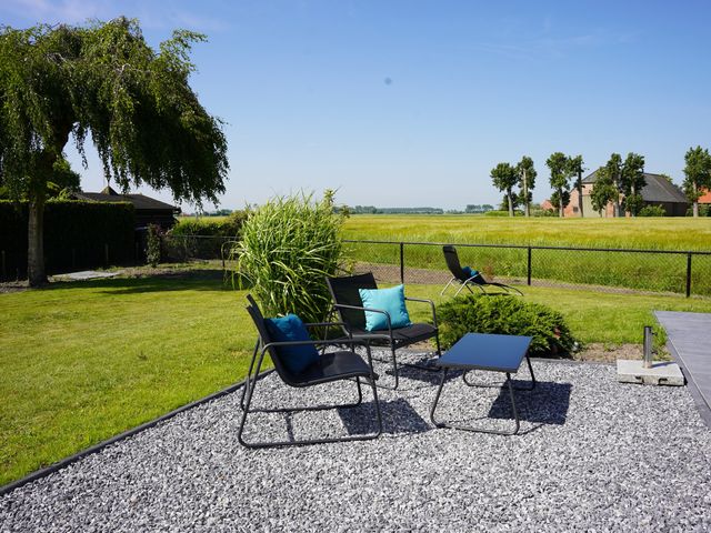 Jhr Mr de Casembrootstr 27, Groede