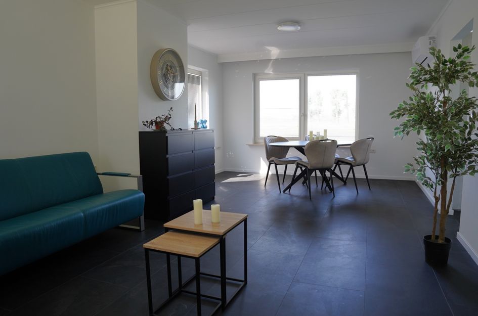 Jhr Mr de Casembrootstr 27