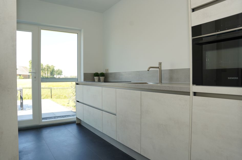 Jhr Mr de Casembrootstr 27