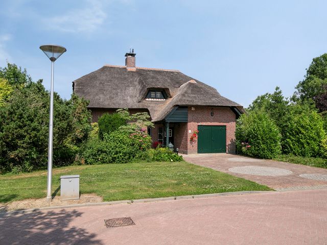 Prins Mauritsstraat 8, Dinteloord