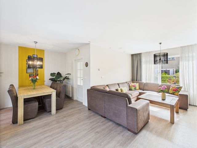 Reaumurstraat 30, Terneuzen