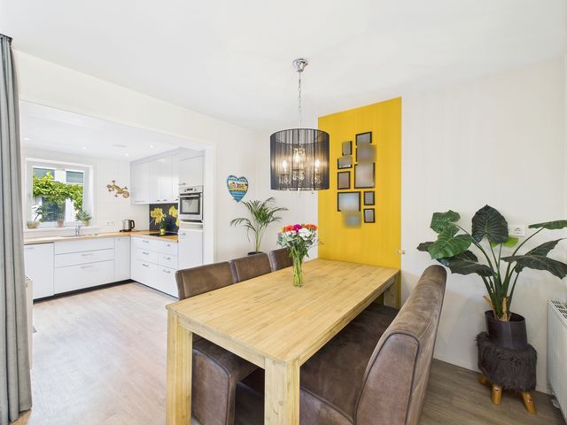 Reaumurstraat 30, Terneuzen
