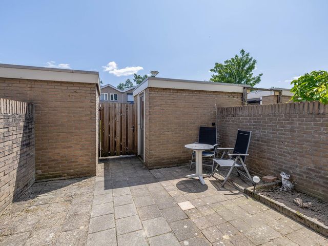Potkuilenstraat 24, Tegelen