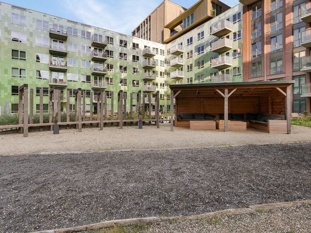 Mangoweg 335, Leiden