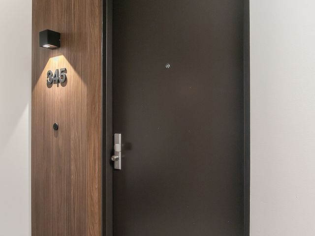 Mangoweg 345, Leiden