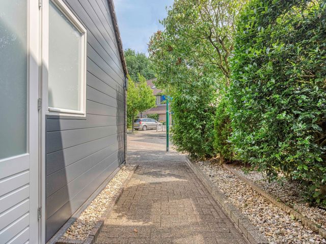 Regge 6, Veenendaal