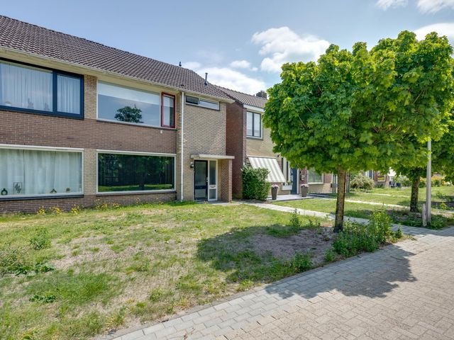 Markenland 118, Etten-Leur
