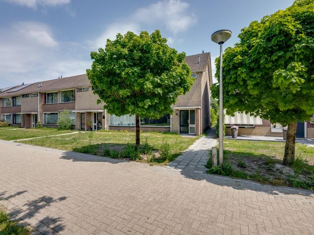 Markenland 118, Etten-Leur