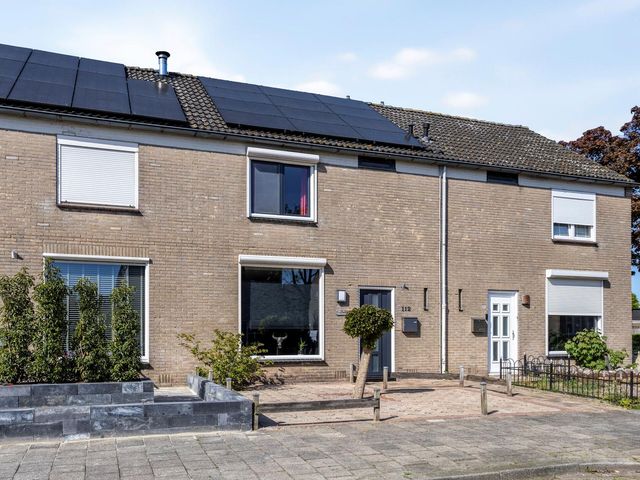 Robert Scottstraat 112, Enschede
