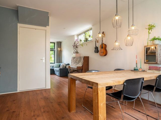 Surinamestraat 32, Enschede