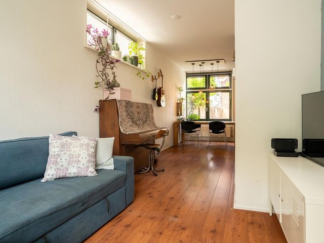 Surinamestraat 32, Enschede