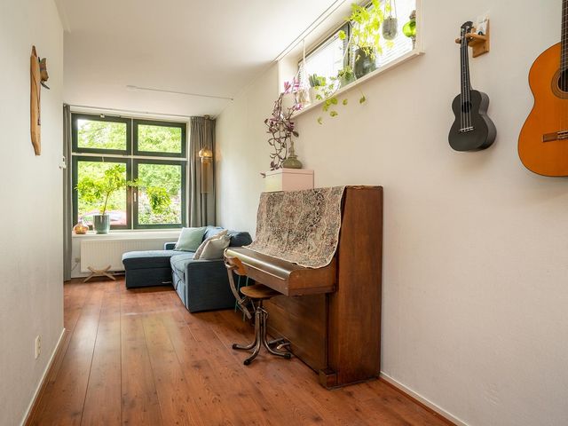 Surinamestraat 32, Enschede