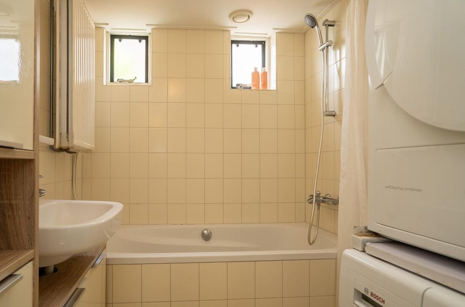 Surinamestraat 32