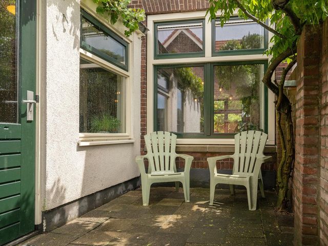 Surinamestraat 32, Enschede