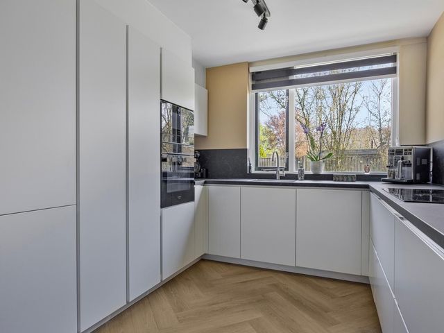 Staverdenhoek 31, Enschede